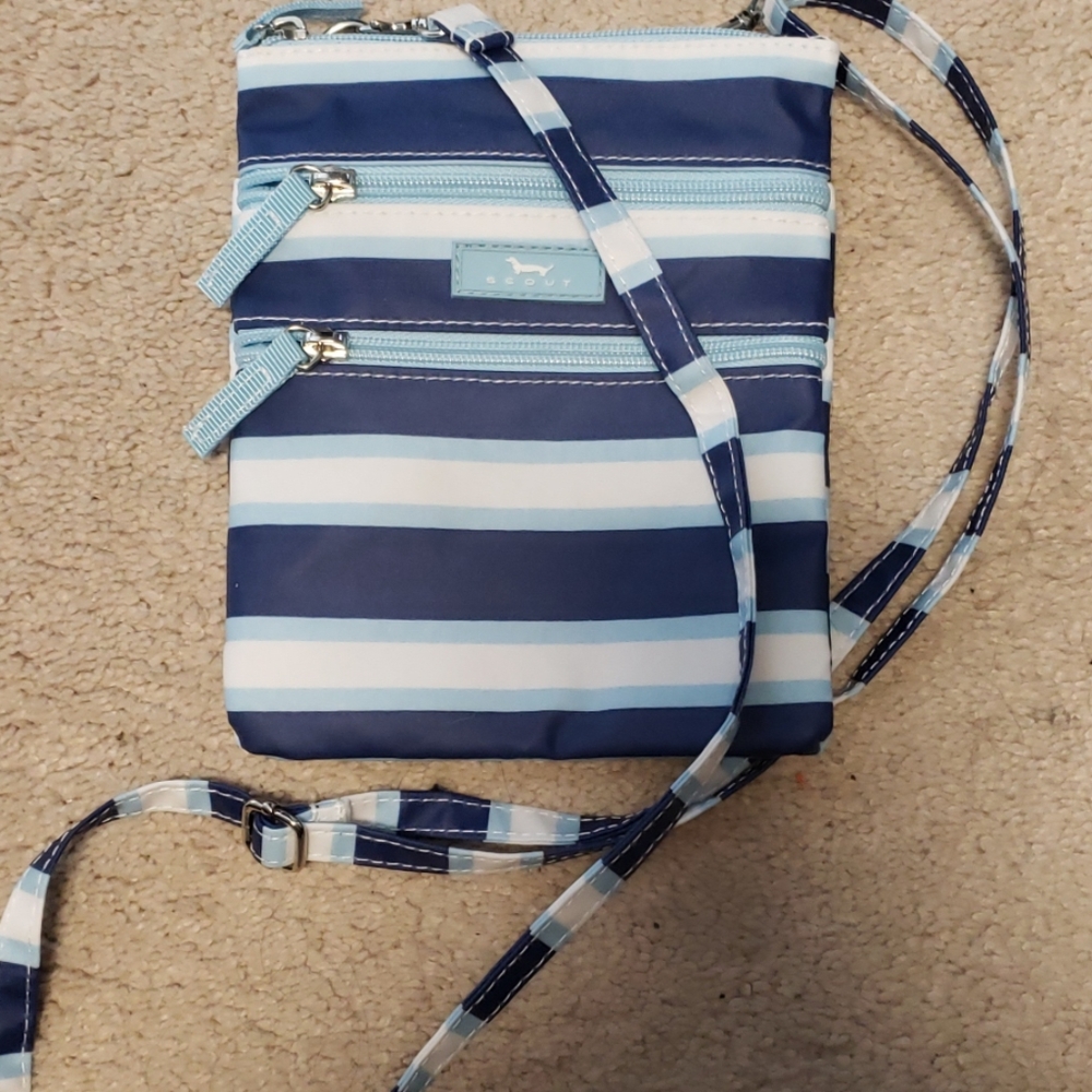 NWOT Scout Go Lightly Bag